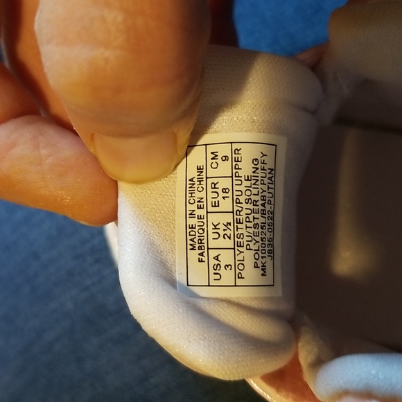 Michael Kors Baby Shoes Size US 3 - Picture 4 of 4